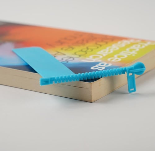 فاصلة كتاب (السوستة)