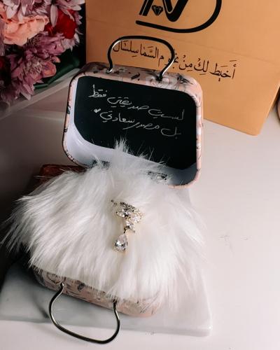 حلق ذهبي قطعة واحدة فقط ( بدون خرم ) ( 009 )