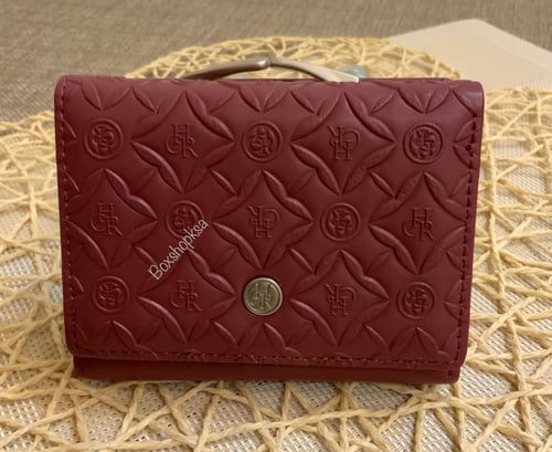 محفظة نسائيه