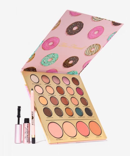 Toofaced you drive me glazy makeup set مجموعه من ت...