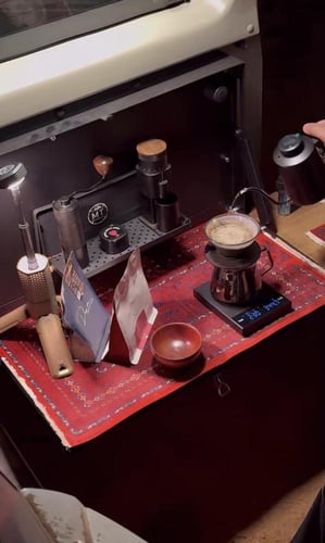 Fold Down Table - Nissan GU VTC