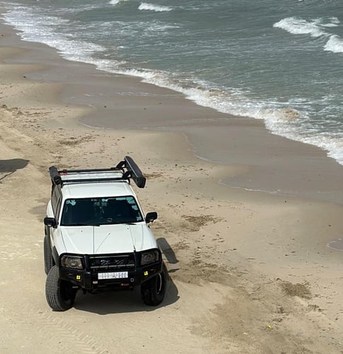 Roof bars - Nissan VTC