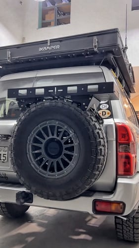 سلة الأمتعة على الإسبير