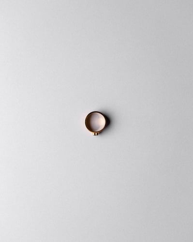 خاتم ميثاق مطلي بالذهب عيار 18 ومرصع بالزركون - قط...