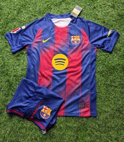 طقم برشلونة الأساسي 2026 /2025