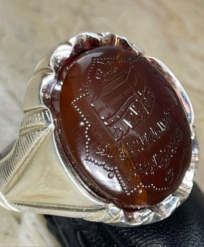 عقيق كرزي يماني مخطوط