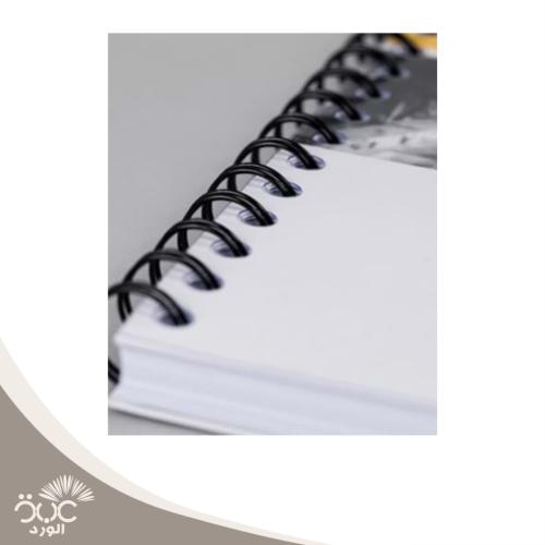 طباعة ورق A4 أسود حسب الطلب