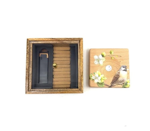 بوكس القاعدة الفريدة + 12 فتيل عود