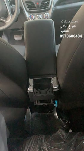 مسند شفروليه سبارك موديل 2016 الى 2022 لون اسود، د...