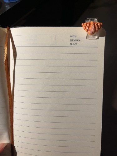 مشبك ورق (الكروسان)