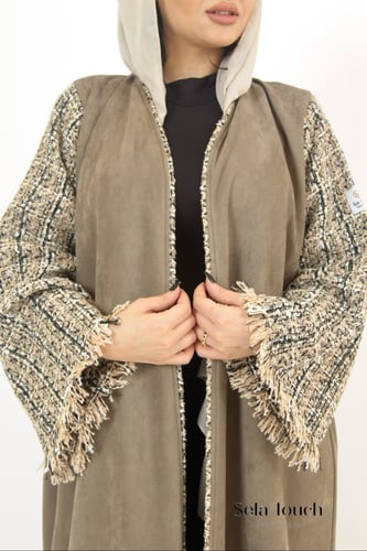 عباية شامواه مع اكمام شانيل مميزة