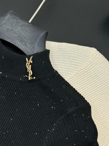 بلوزه بشعار Ysl فخمه