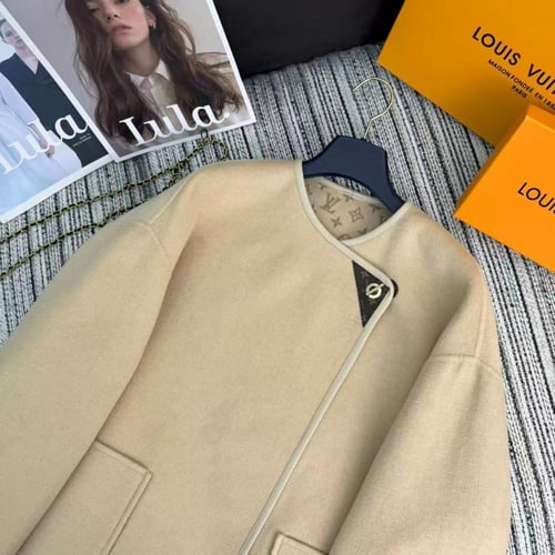 معطف LV بوجهين