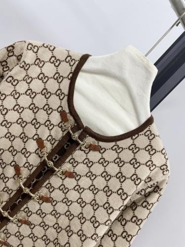 كارديغان G الفخم