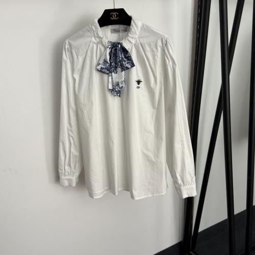 قميص فخم مع سكارف D