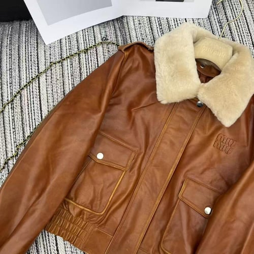 جاكيت جلد mi