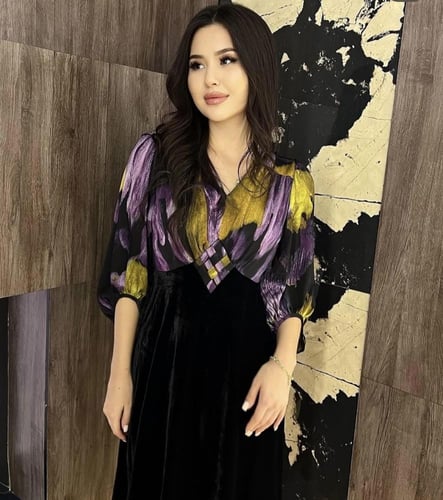 فستان اميره المخمل