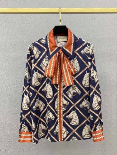 قميص قوتشي M