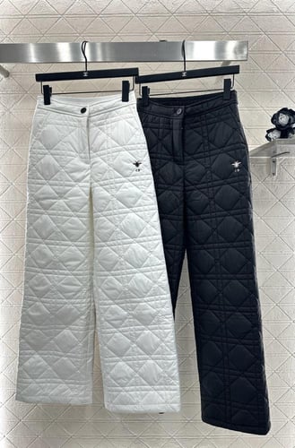 تنوره Or بنطلون CD