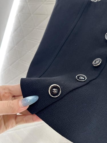 توب CH الفخم