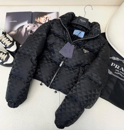 جاكيت P الجديد