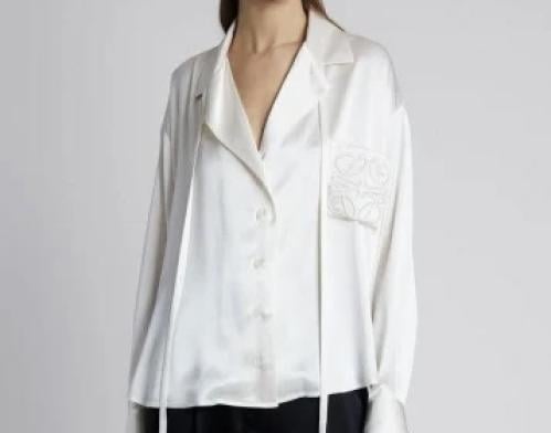 بلوزه لويفي S و mابيض