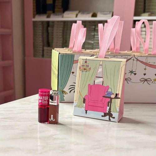 توزيعة ميني ميك اب