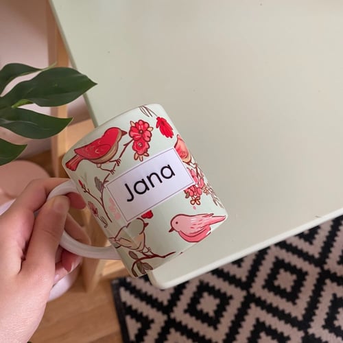 اكواب بالاسم