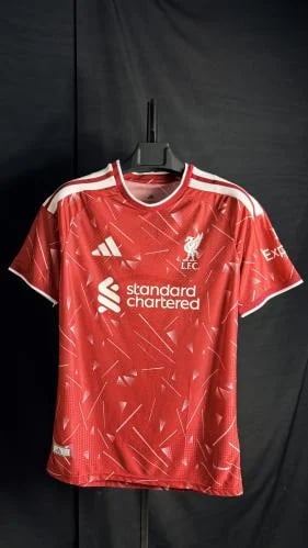ليفربول الاساسي 27/26