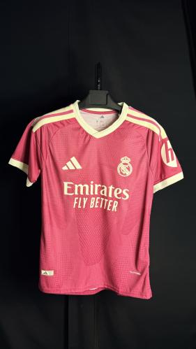 ريال مدريد الثالث 27/26