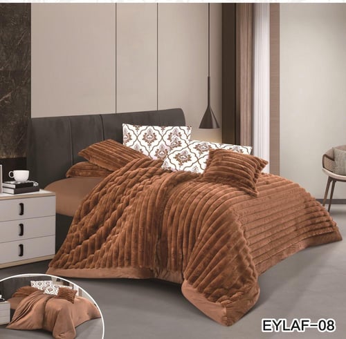 مفرش ايلاف ملمسة ناعم ومخمل داخلي نفرين