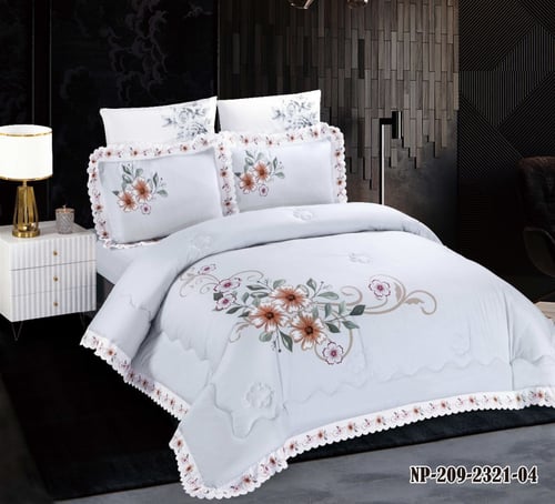 مفرش بنيرا يتميز بورودة الجميلة وشكلة الانيق 6قطع...