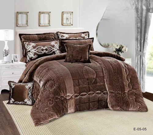 مفرش يمامة المحفور من المخمل والفرو ناعم نفرين