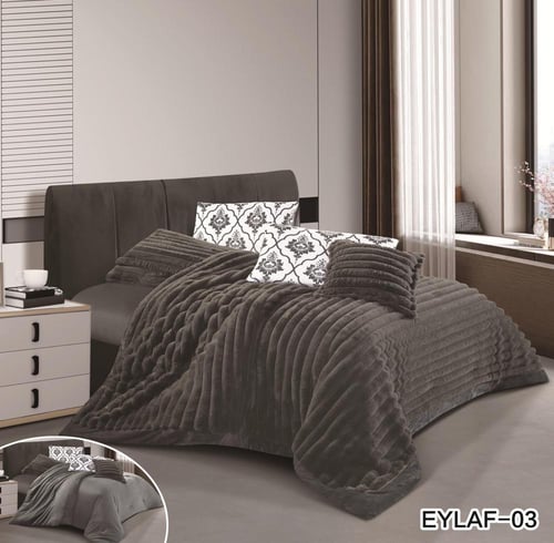 مفرش ايلاف ملمسة ناعم ومخمل داخلي نفرين