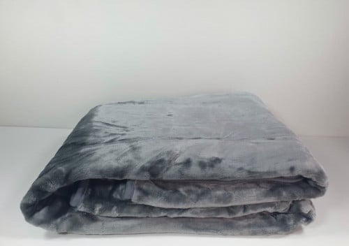 بطانية سادة شتوية دافئة رصاصي غامق 3 كيلو نفرونص