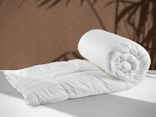 حشوة لحاف خامة قطنية نفر ونص جميع المقاسات