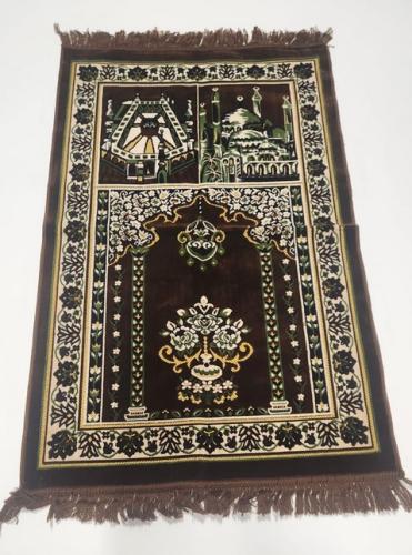 سجادة صلاة التصميم القديم ( بني)