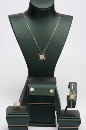 طقم نسائي ماركة جوفاني اكسيشنج JX-5-139