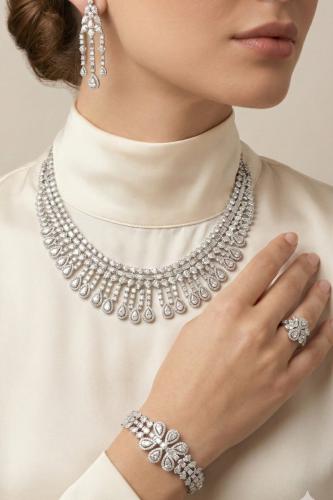 طقم سهرات فاخر