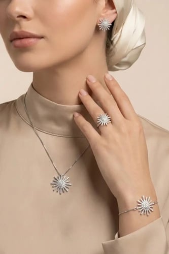 طقم نسائي ماركة جوفاني اكسيشنج JX-5-139 فضي