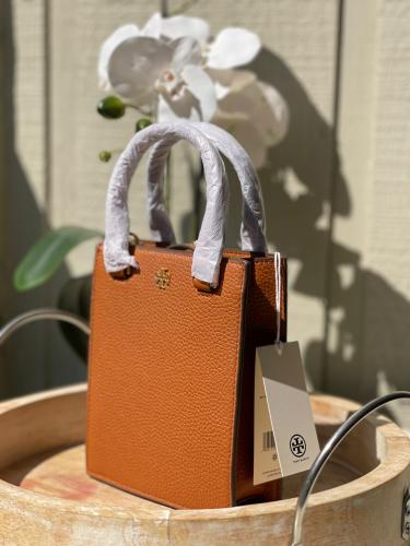 شنطة كروس بودي من توري بورش