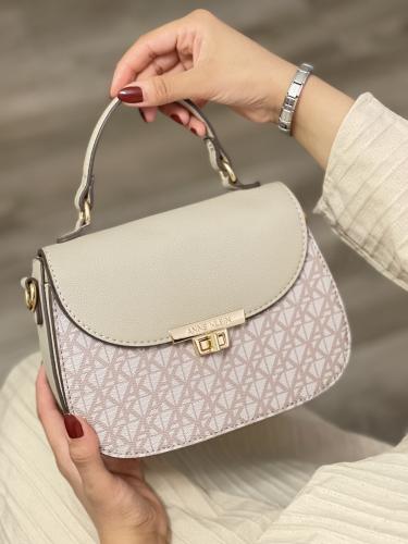 شنطة كروس بودي ان كلاين