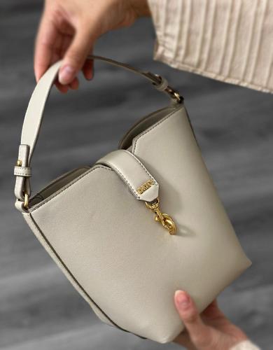 شنطة كروس بودي دكني