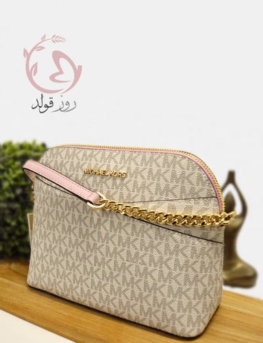 شنطة كروس من مايكل كورس