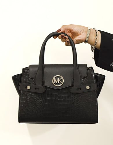 شنطة كروس بودي مايكل كورس