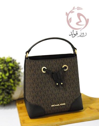 شنطة كروس بودي مايكل كورس