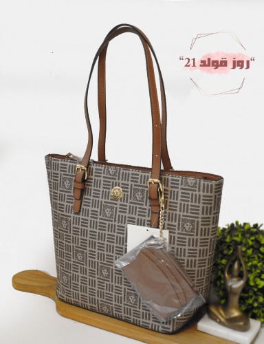 شنطة Tote ان كلاين