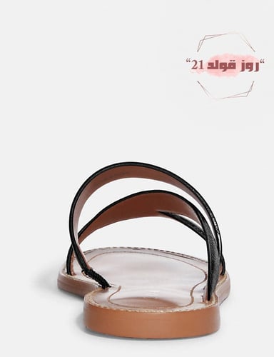 حذاء نسائي من كوتش