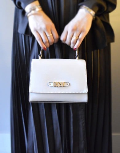 شنطة كروس بودي ماركة دكني