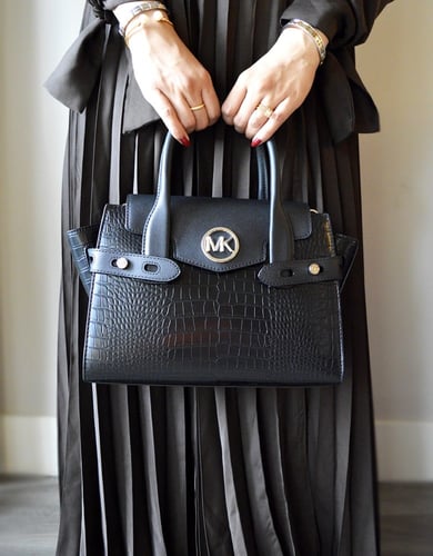 شنطة كروس بودي مايكل كورس